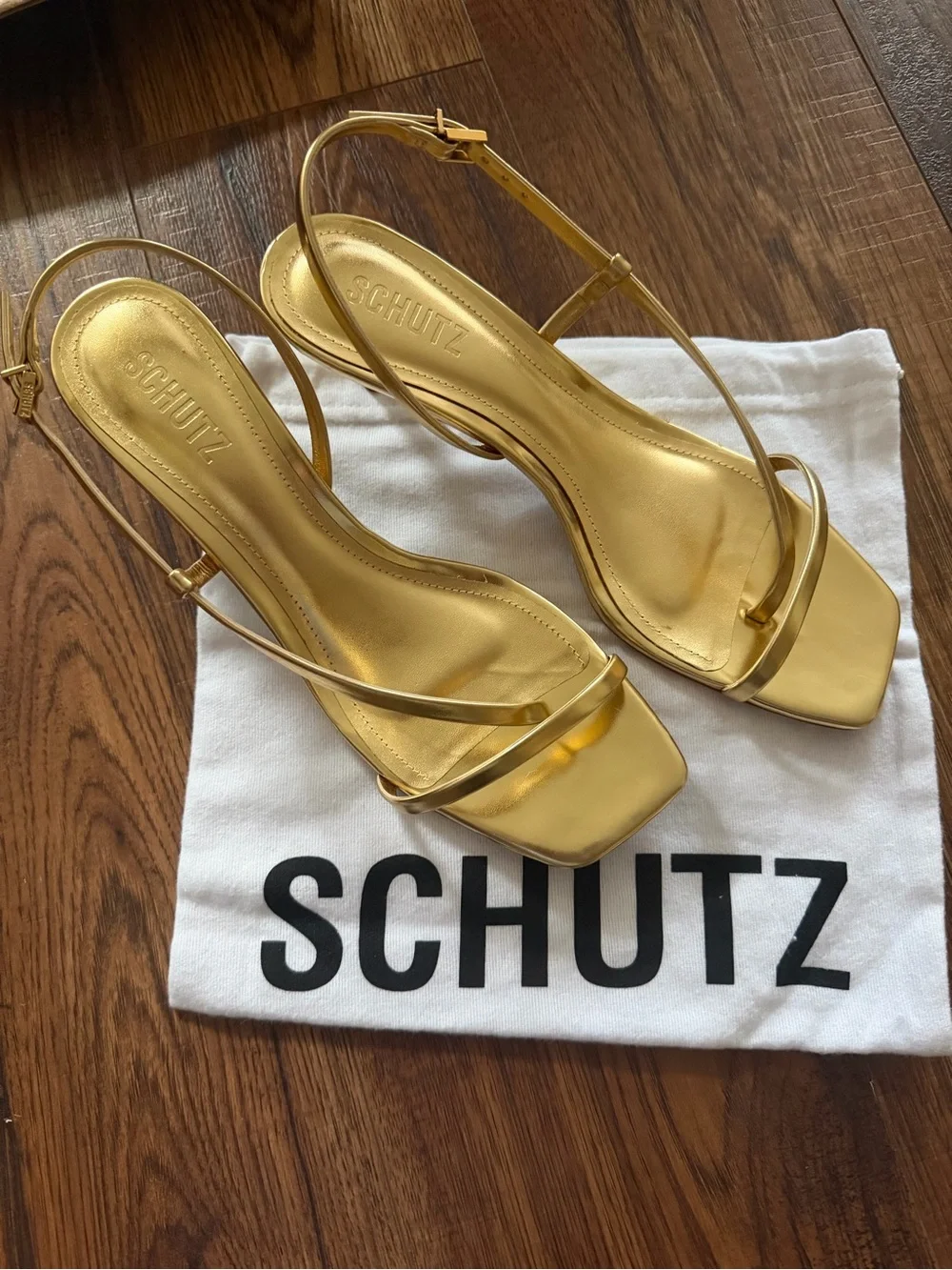 SCHUTZ Heloise Sandals Gold Metallic size 9